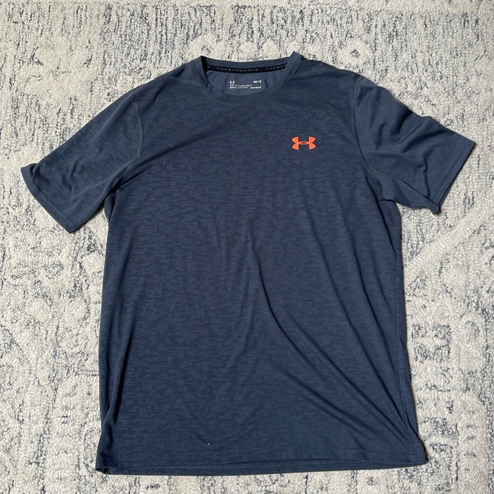 Under Armour shirt, size M